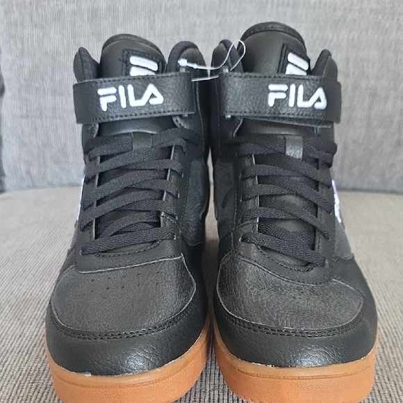 Fila Black Leather High-Tops with Gum Sole For Men, Size 8, NWOT main image 9